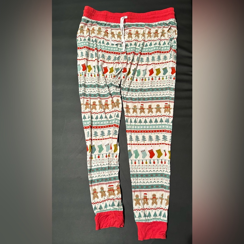 Little Sleepies women’s fair aisle holiday pajama bottoms, Medium, worn once